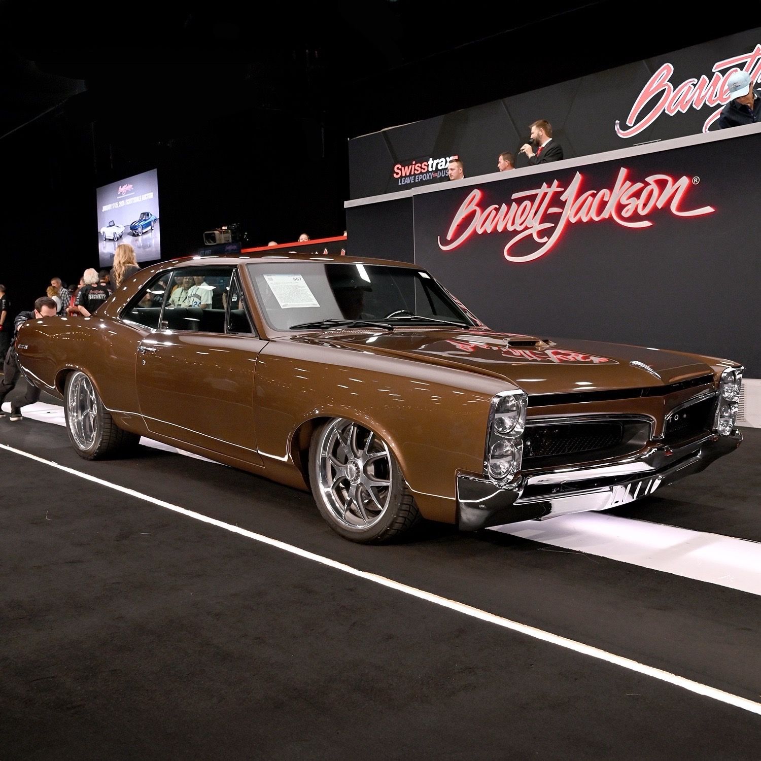 Video post by @barrettjacksontv on TikTok