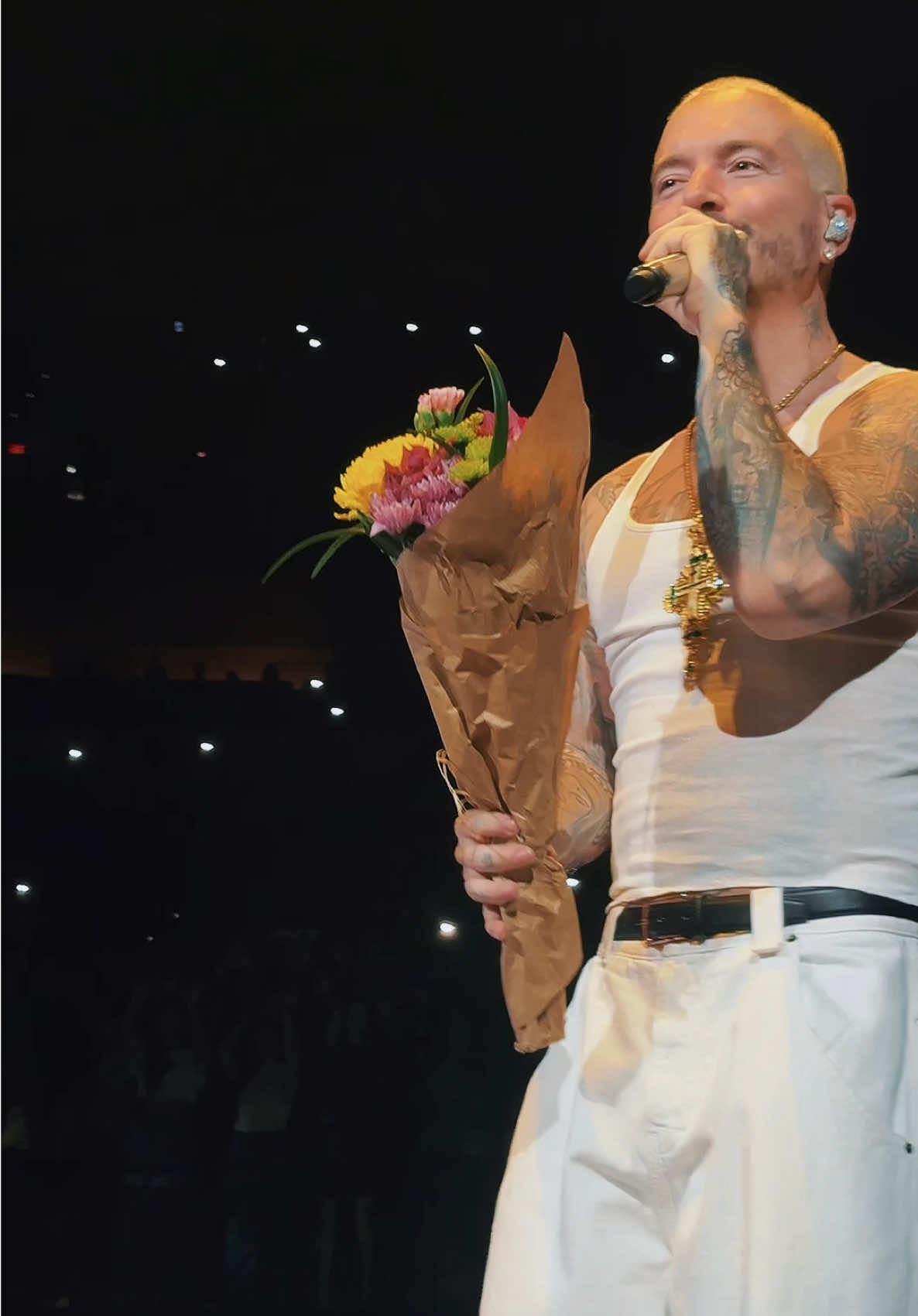 Video post by @moda_center on TikTok