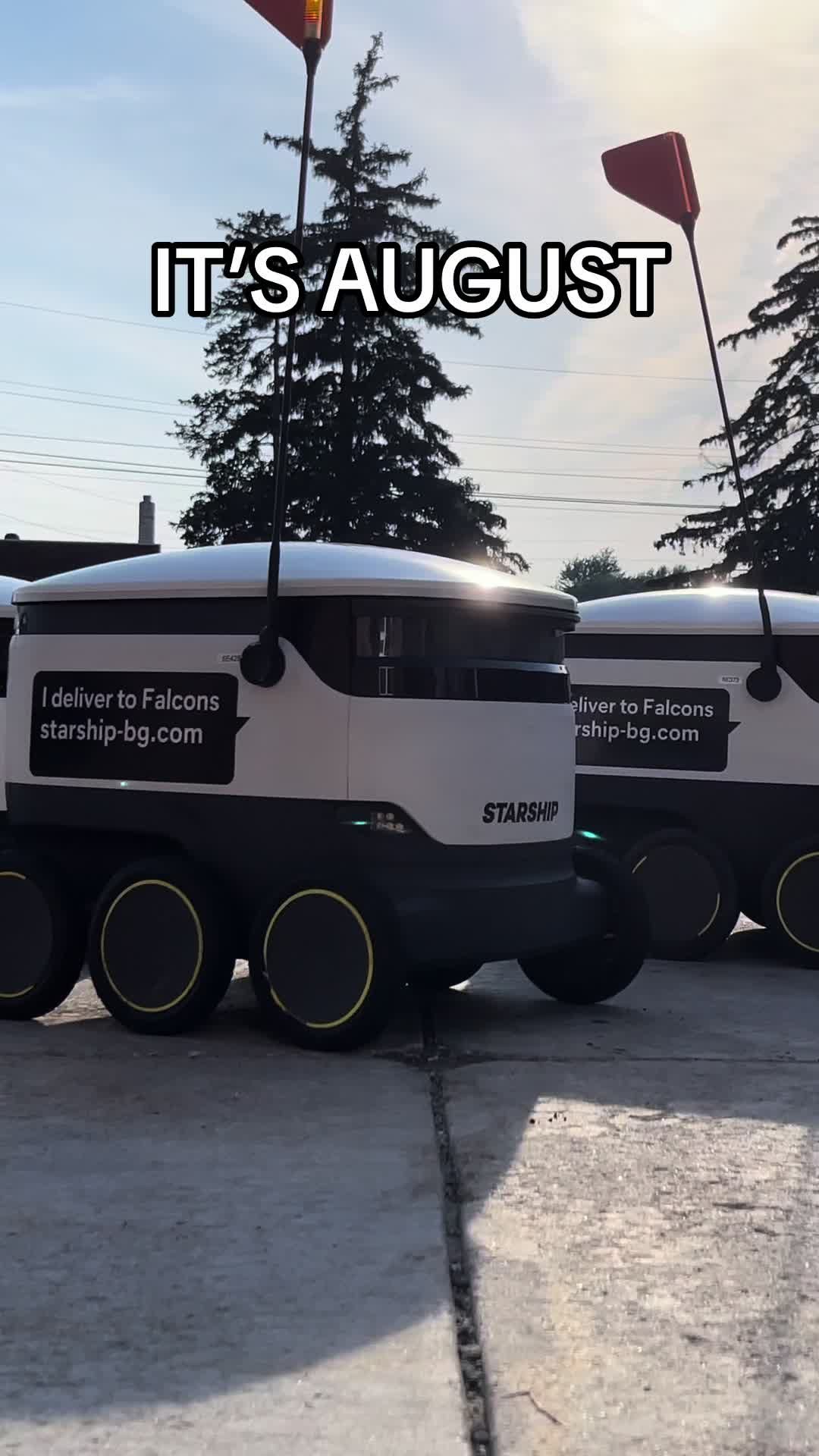 Video post by @starshiprobots on TikTok