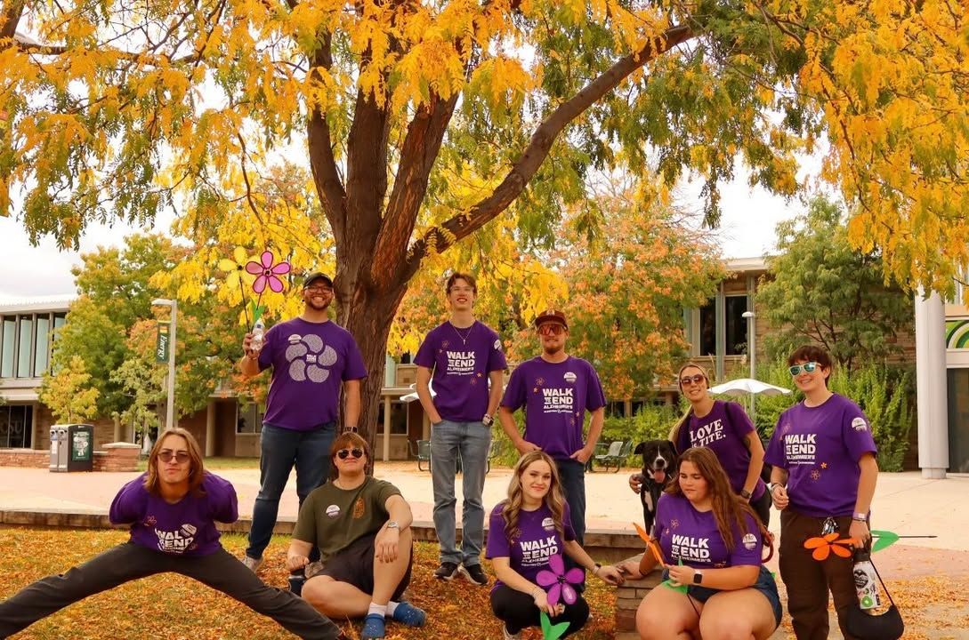 Image post by @parryspizzajohnstown on Facebook