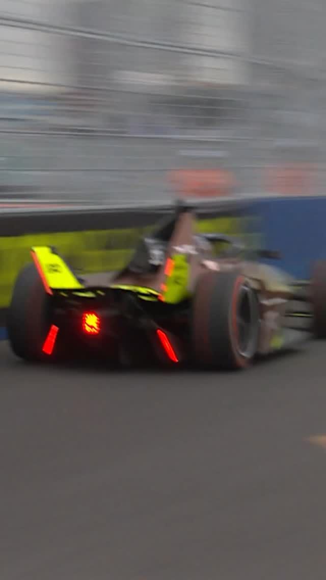 Video post by @fiaformulae on Facebook