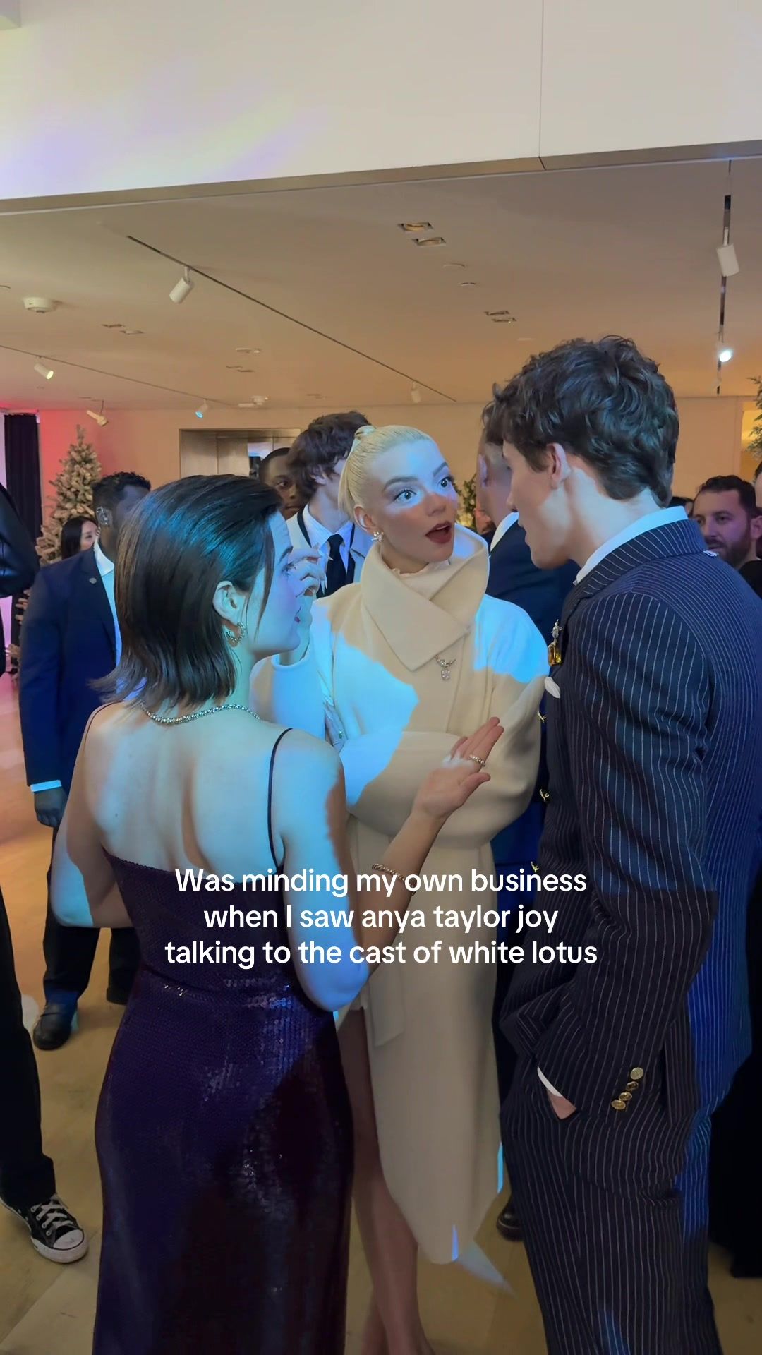 Video post by @juliachafe on TikTok