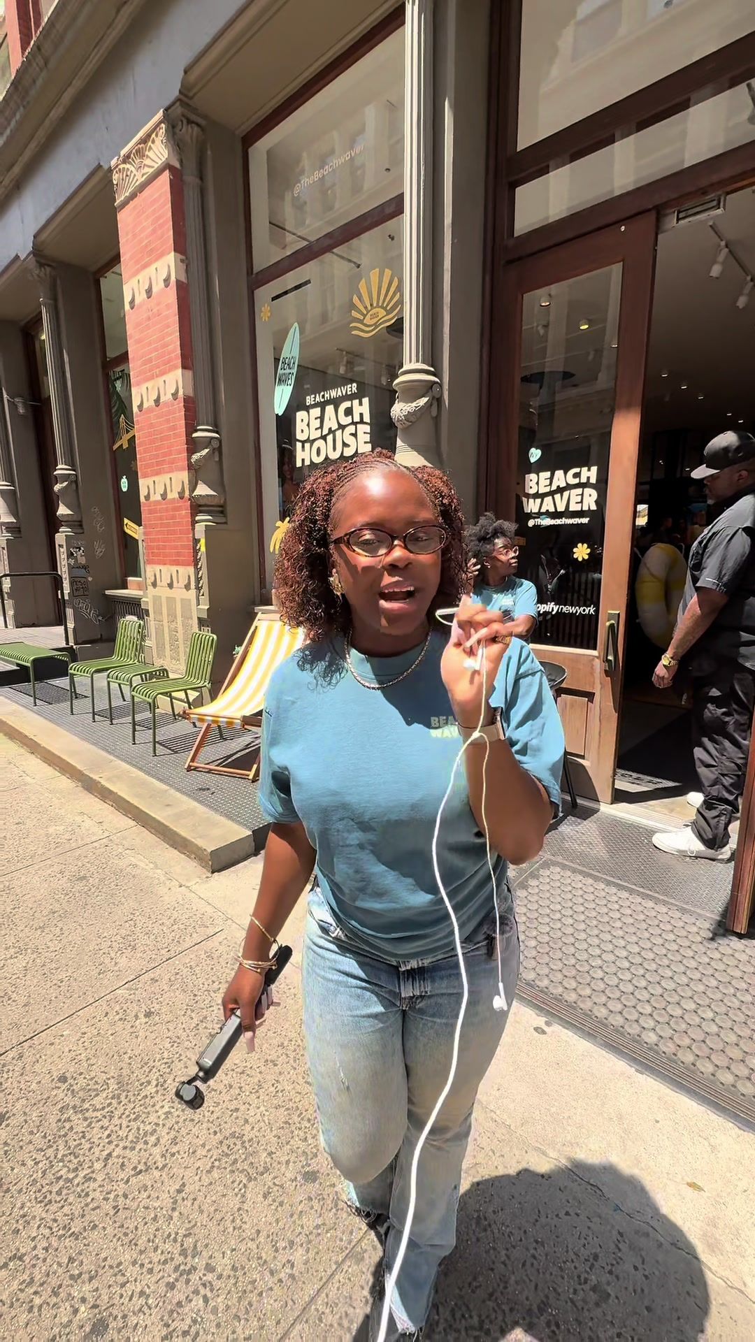 Video post by @thebeachwaver on TikTok