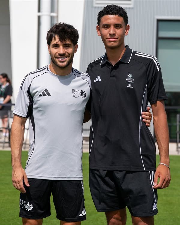 Image post by @NERevolution2 on Facebook