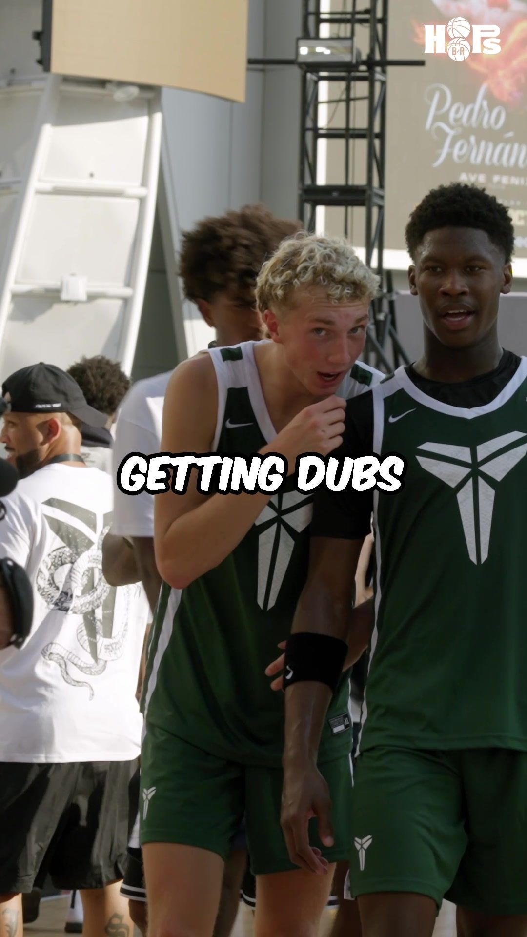 Video post by @brhoops on TikTok