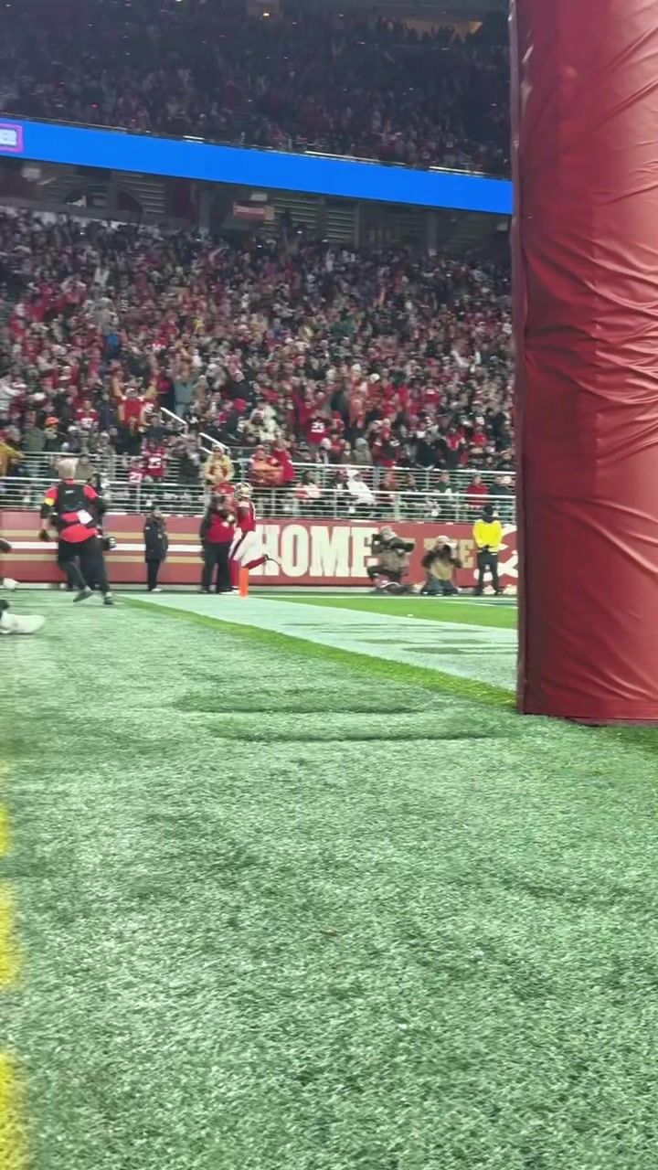 Video post by @49ers.esp on TikTok