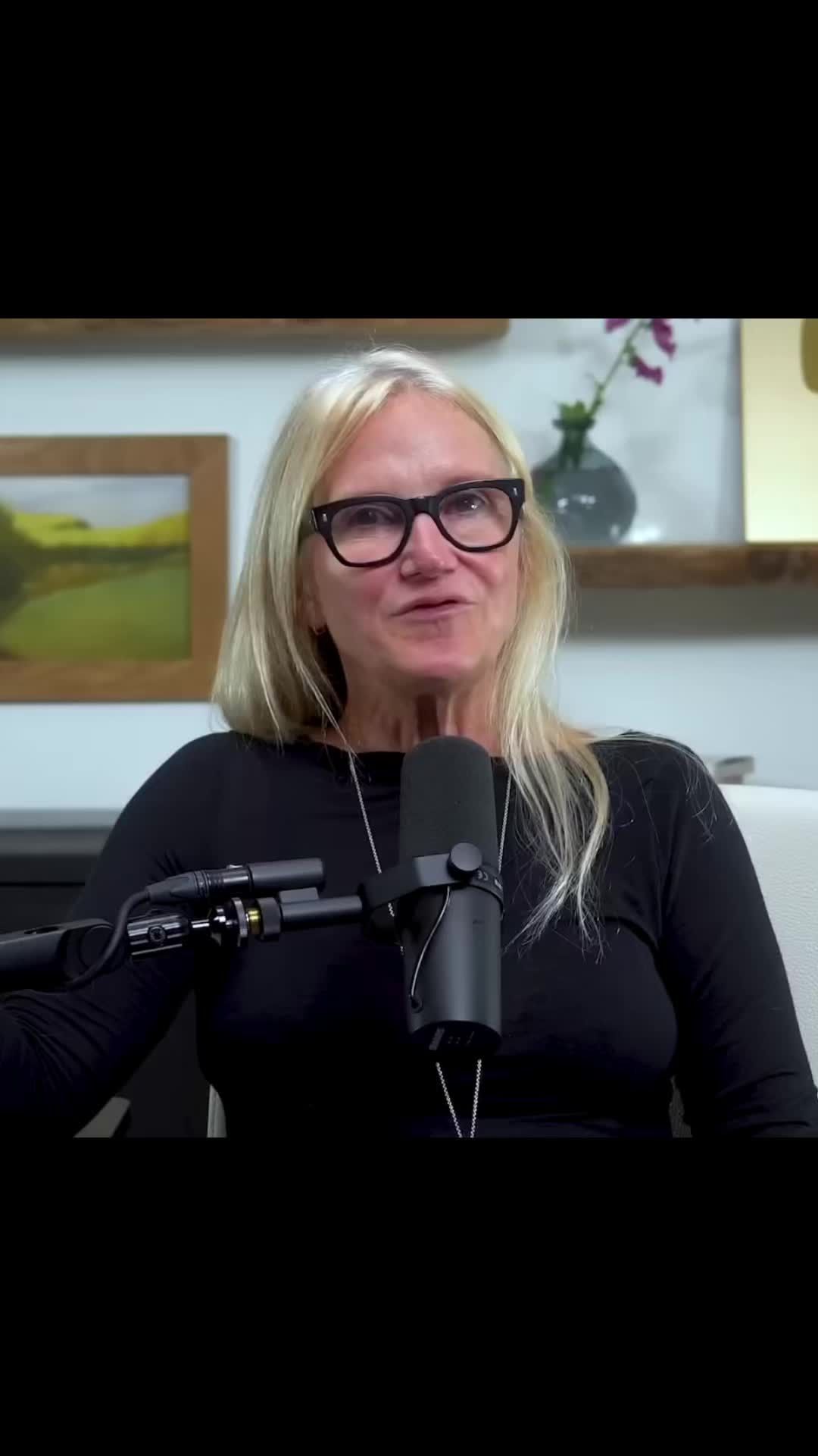 Video post by @melrobbins on TikTok