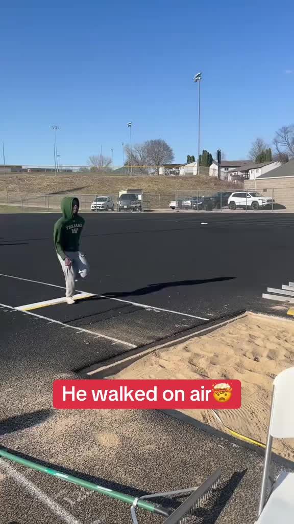 Video post by @whistle on TikTok