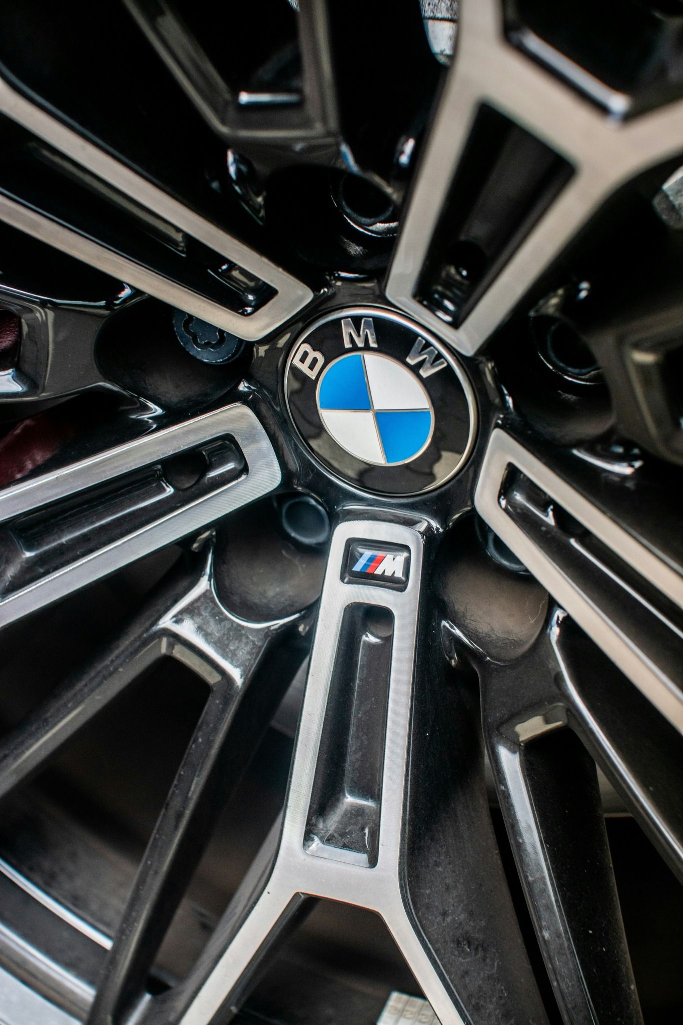 Video post by @PaulMillerAutoOutlet on Facebook