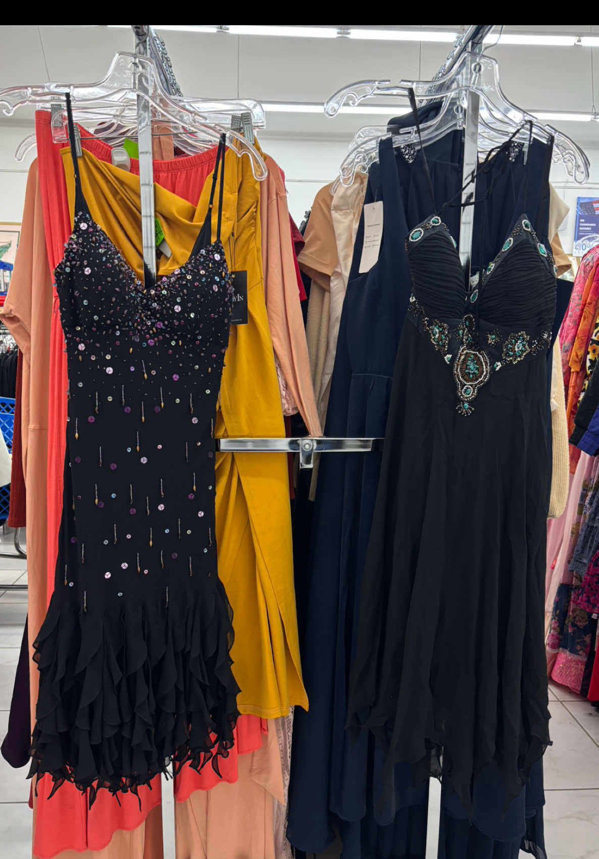 Video post by @baileethompsonn on TikTok