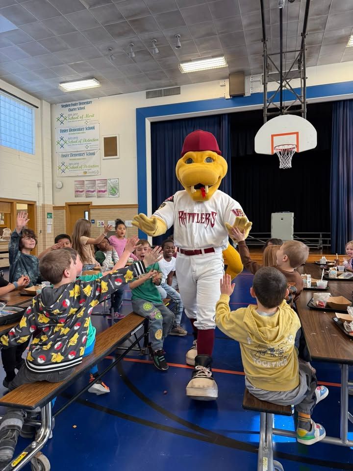 Image post by @WisconsinTimberRattlers on Facebook