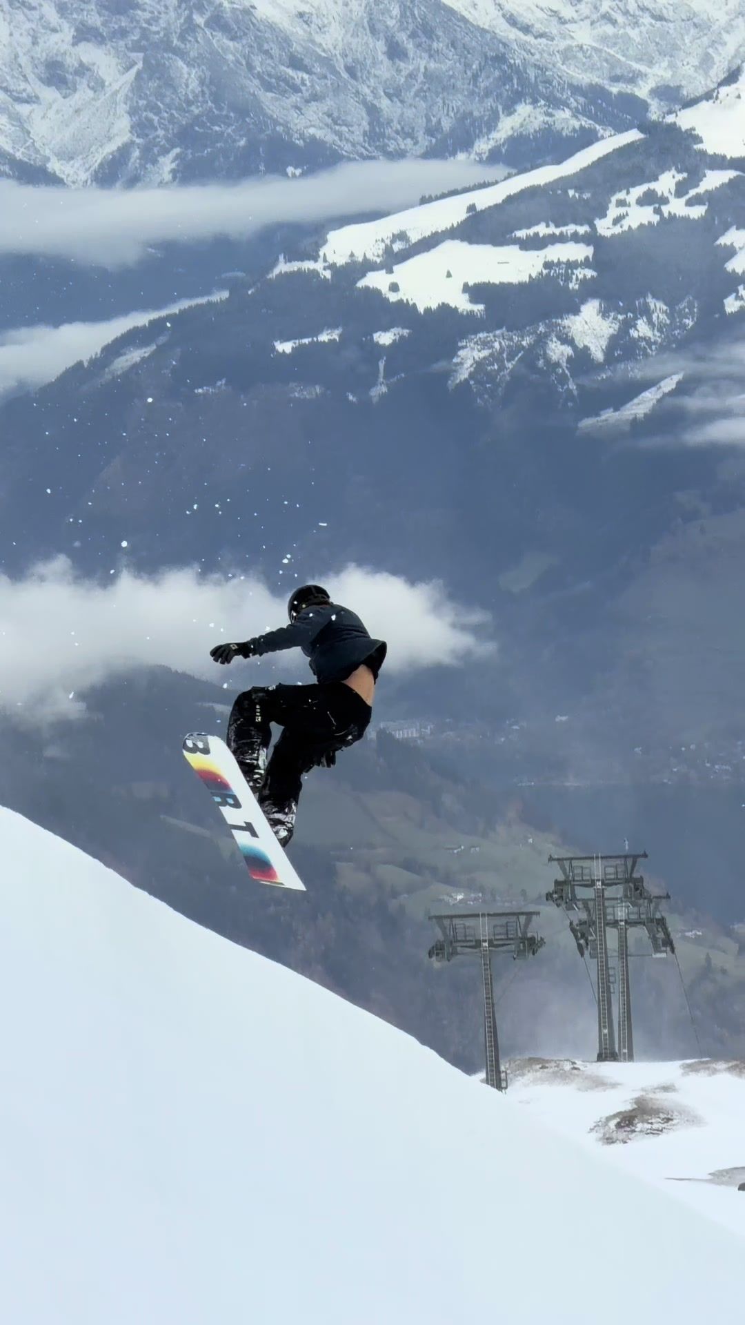 Video post by @noahavallone on TikTok