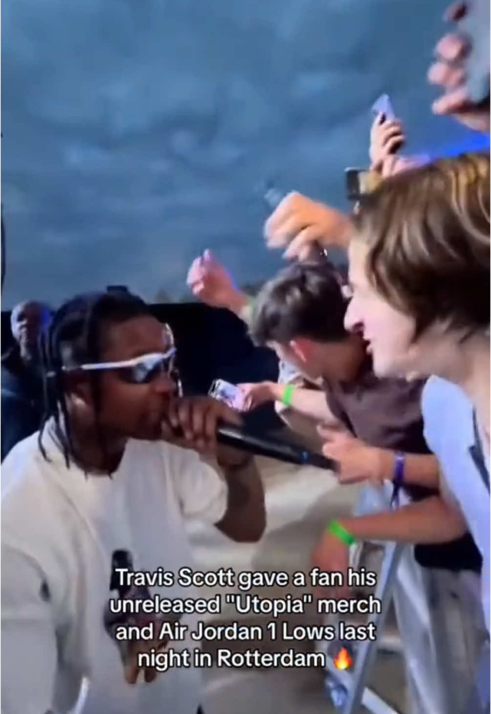 Video post by @rollingloud on TikTok