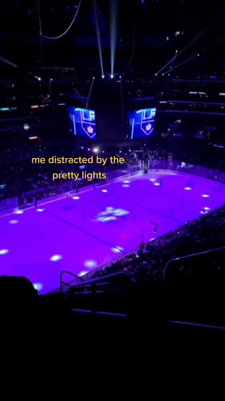 Video post by @lizzyshmizzy on TikTok