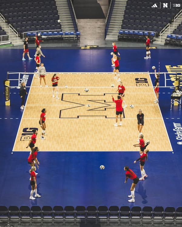 Image post by @HuskerVB on Facebook