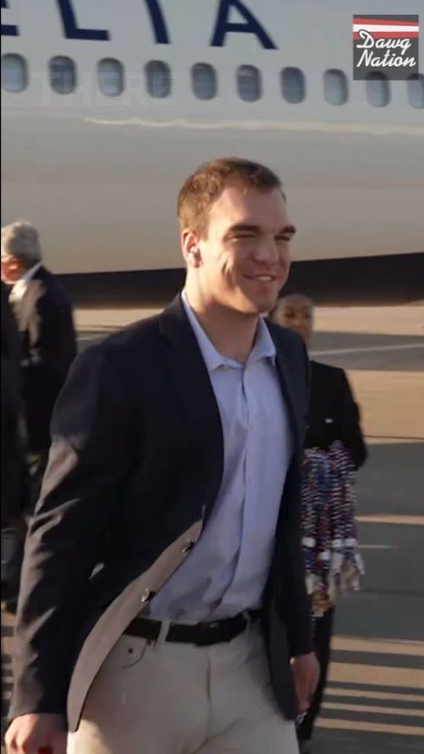 Video post by @DawgNationUGA on Facebook