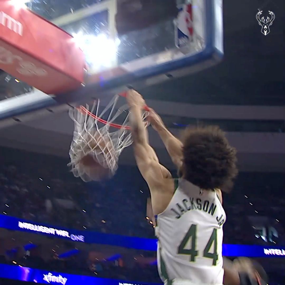 Video post by @milwaukeebucks on Facebook