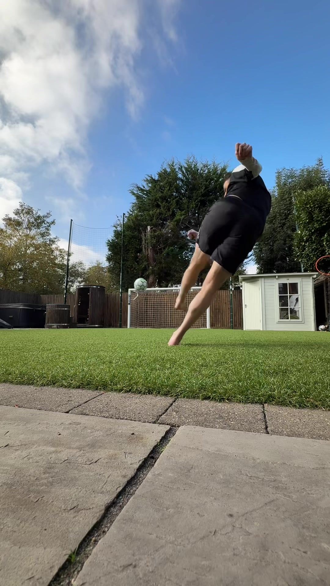 Video post by @thewingroves on TikTok