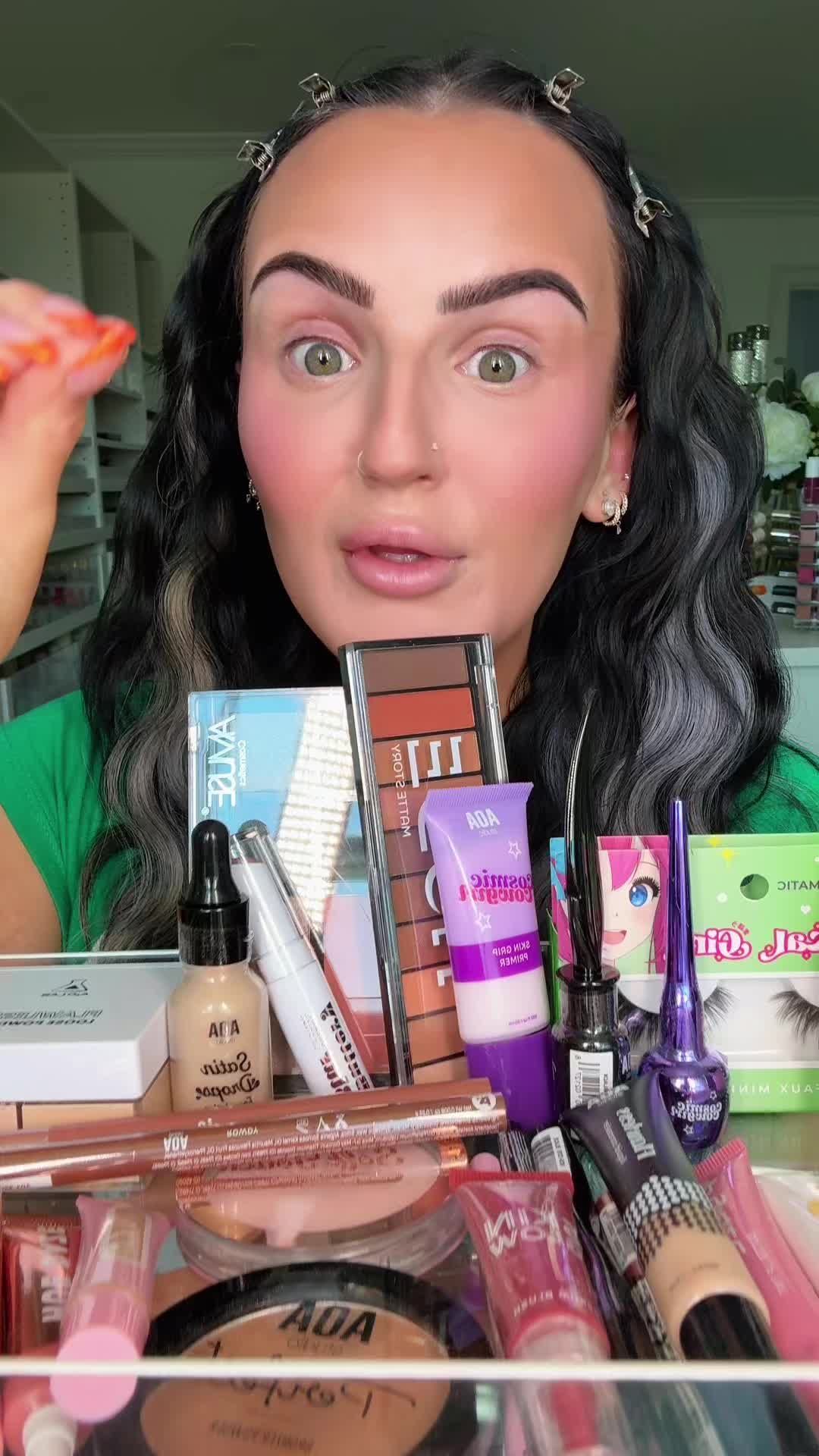 Video post by @mikaylanogueira on TikTok