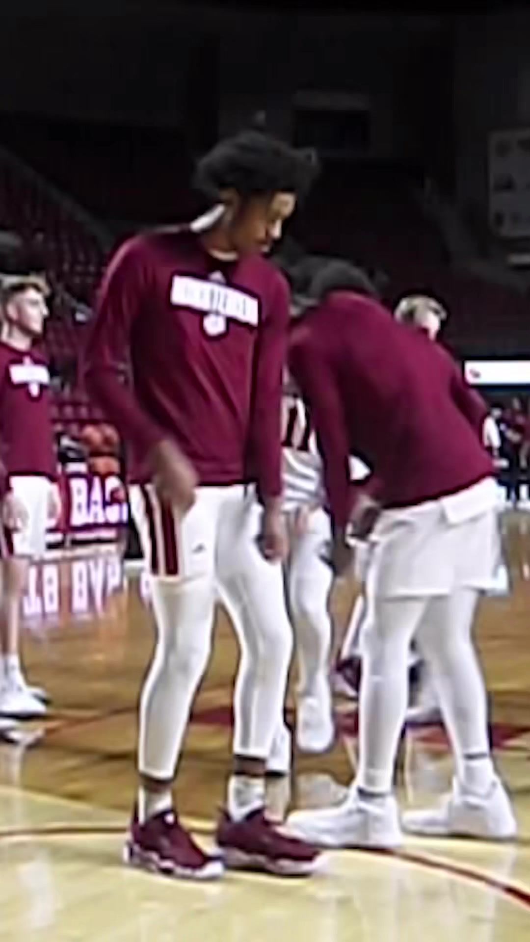 Video post by @byawags on TikTok