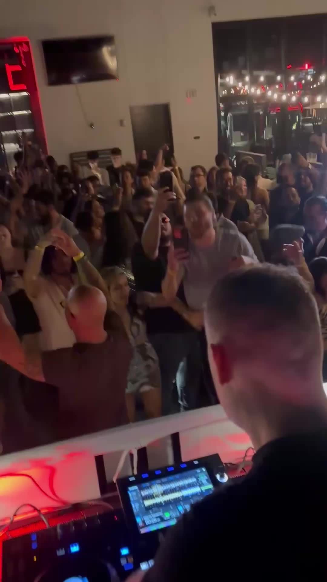 Video post by @strb0y on TikTok