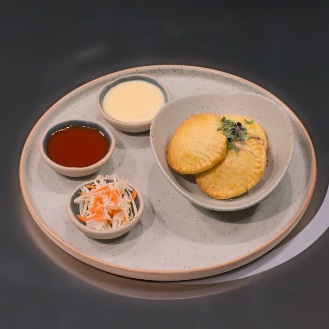 Video post by @FoodClubFOX on Facebook