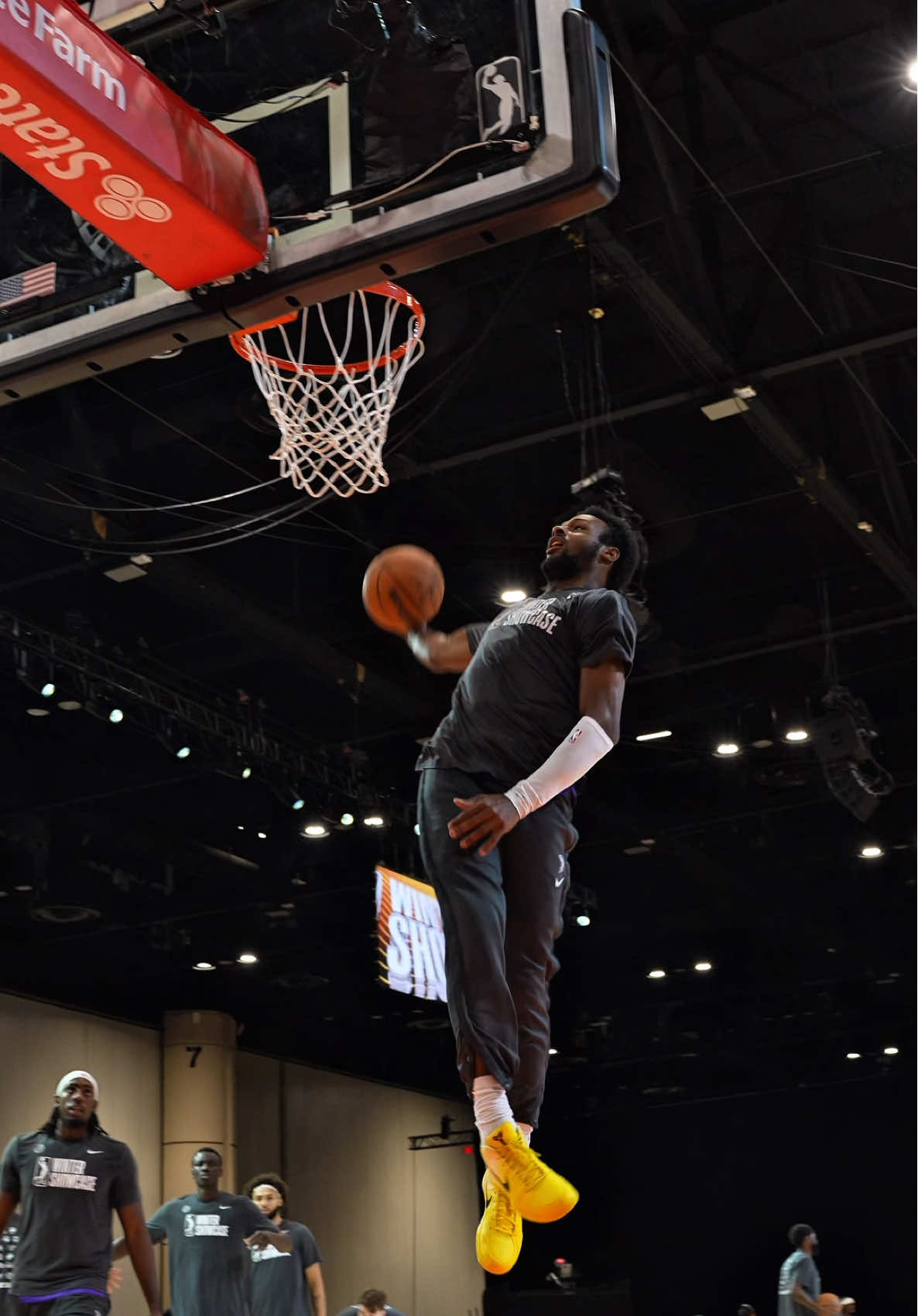 Video post by @shotbymclovin on TikTok