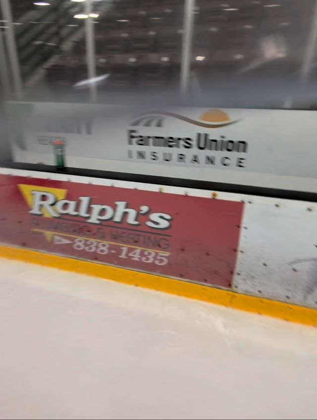 Video post by @TaurosHockey on Facebook