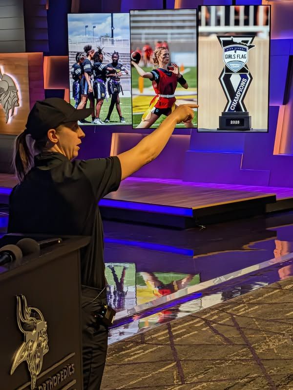 Image post by @minnesotawomensfootball on Facebook