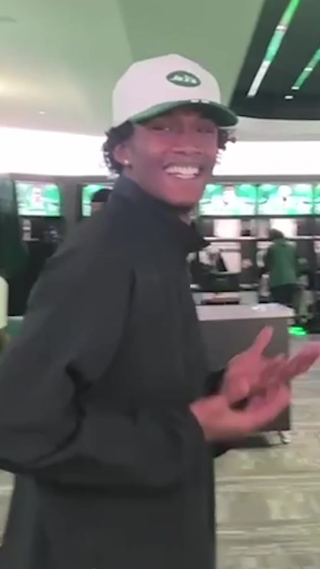 Video post by @nyjets on TikTok