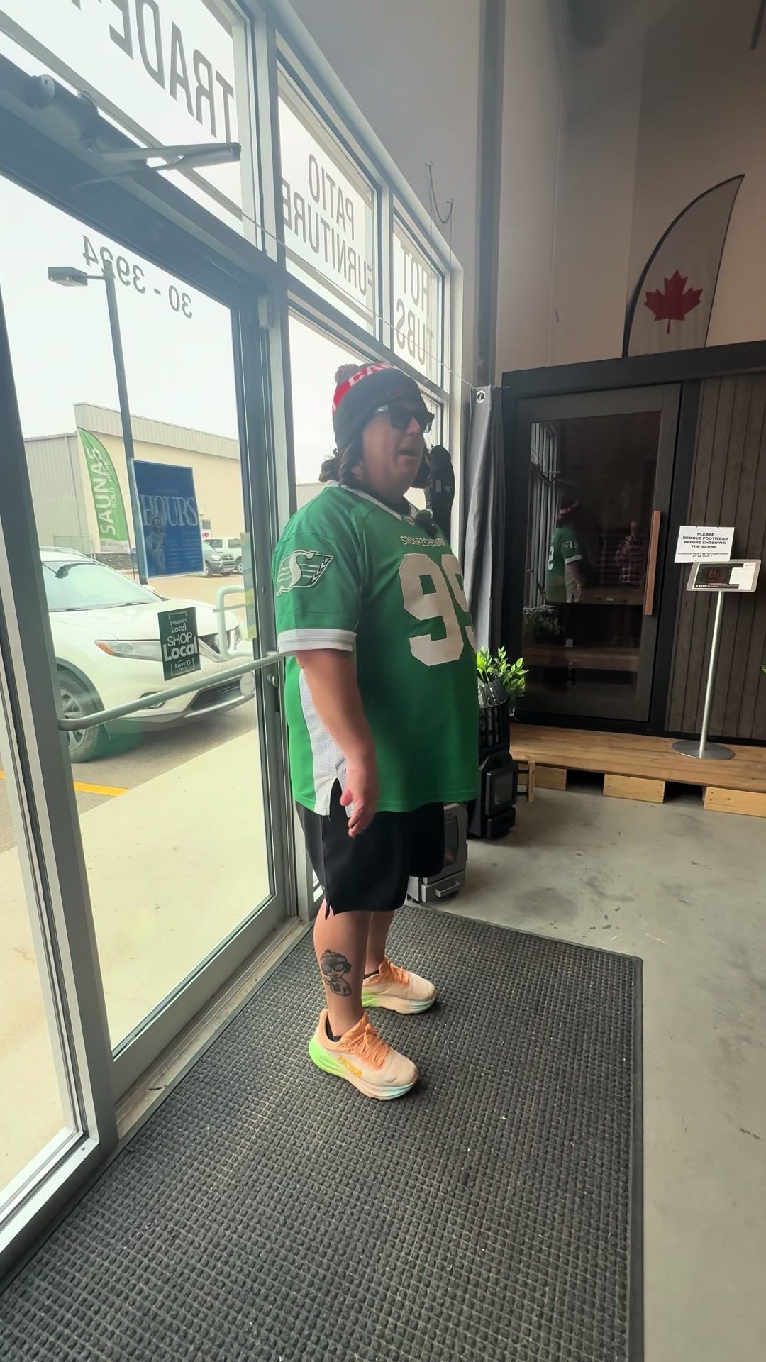 Video post by @leroyandleroy on TikTok