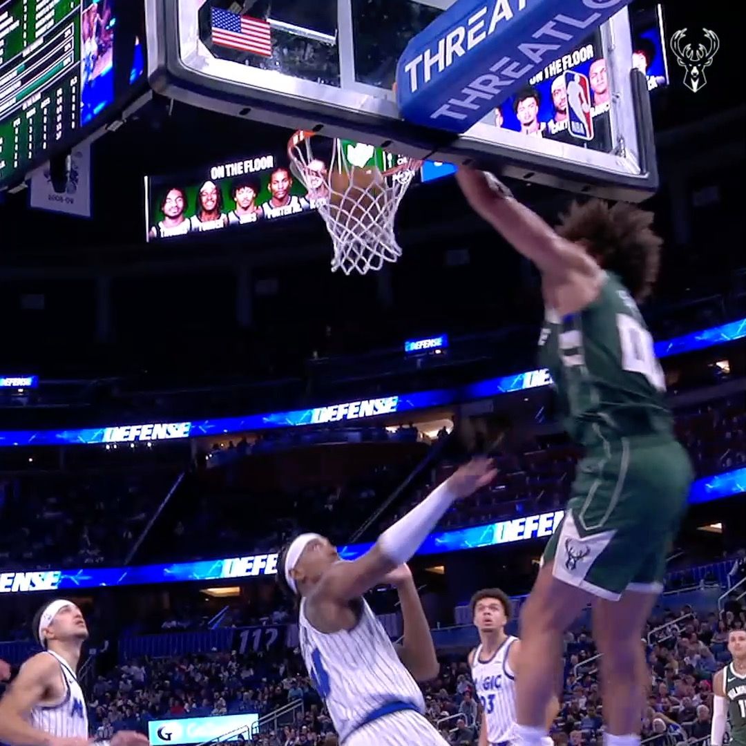 Video post by @milwaukeebucks on Facebook