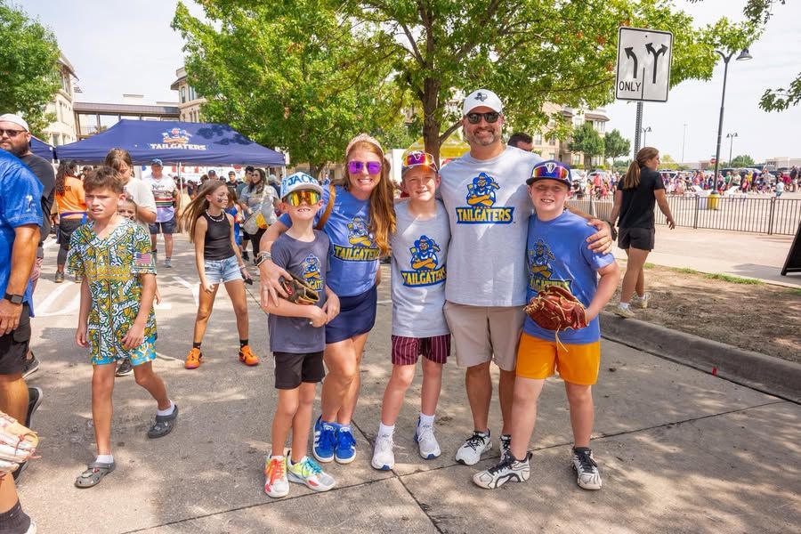 Image post by @ridersbaseball on Facebook