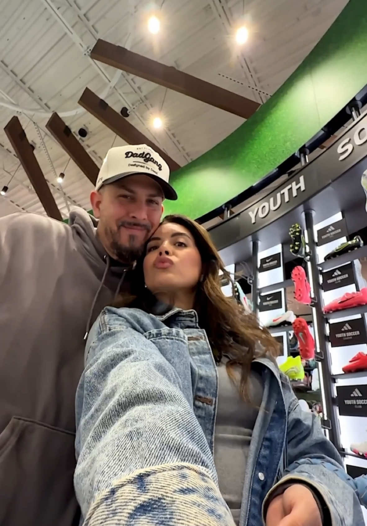 Video post by @byerikabatista on TikTok