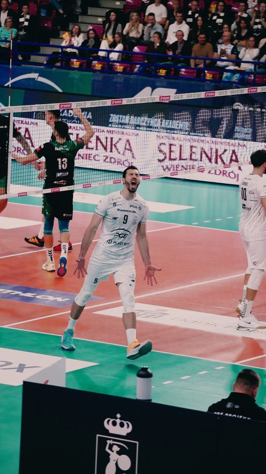 Video post by @mmetkowskipl on Facebook