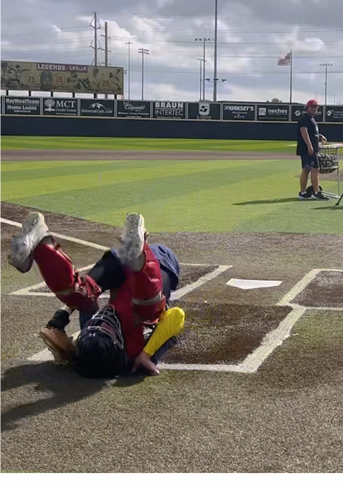 Video post by @thesavbananas on TikTok