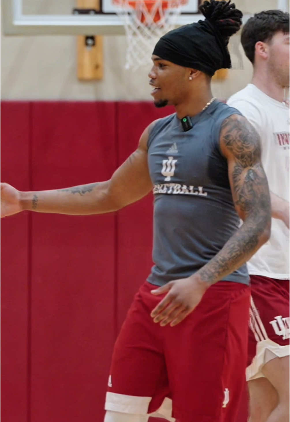 Video post by @nathanrshawl on TikTok