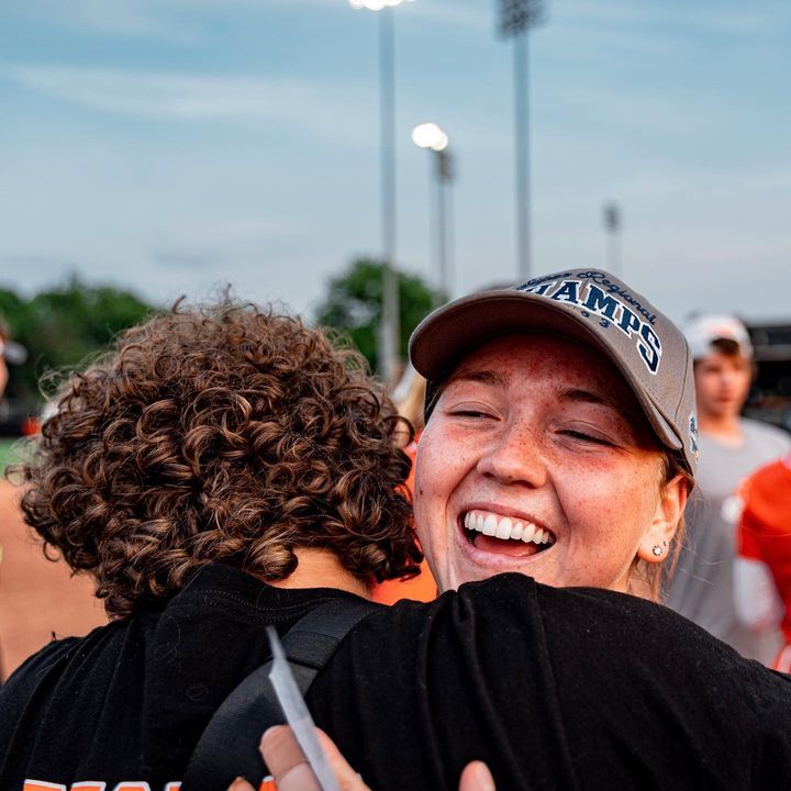 Image post by @CowgirlSoftball on Facebook
