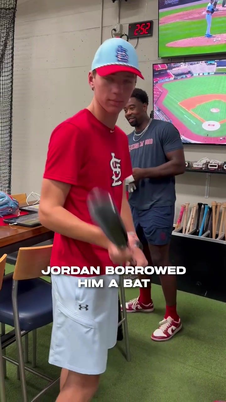 Video post by @Cardinals on Facebook