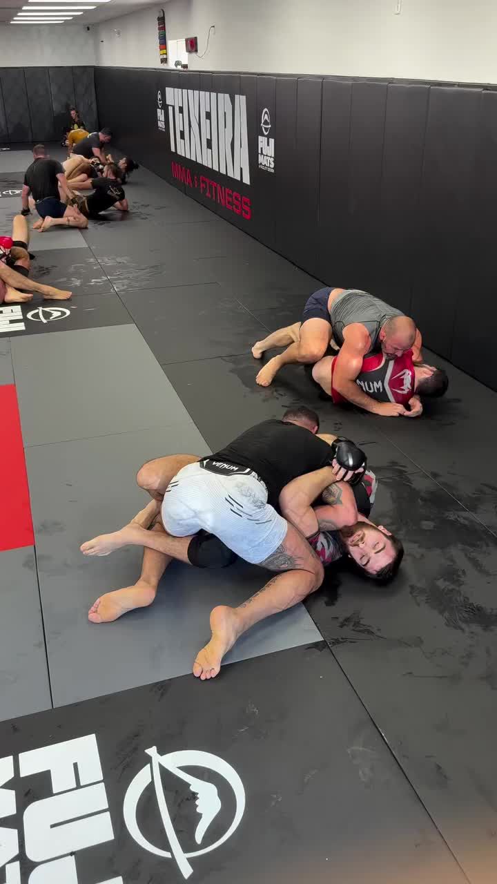 Video post by @alexpoatanpereira10 on TikTok