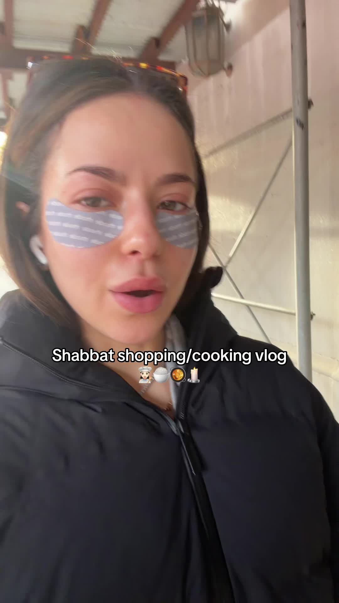 Video post by @anyaweitz on TikTok