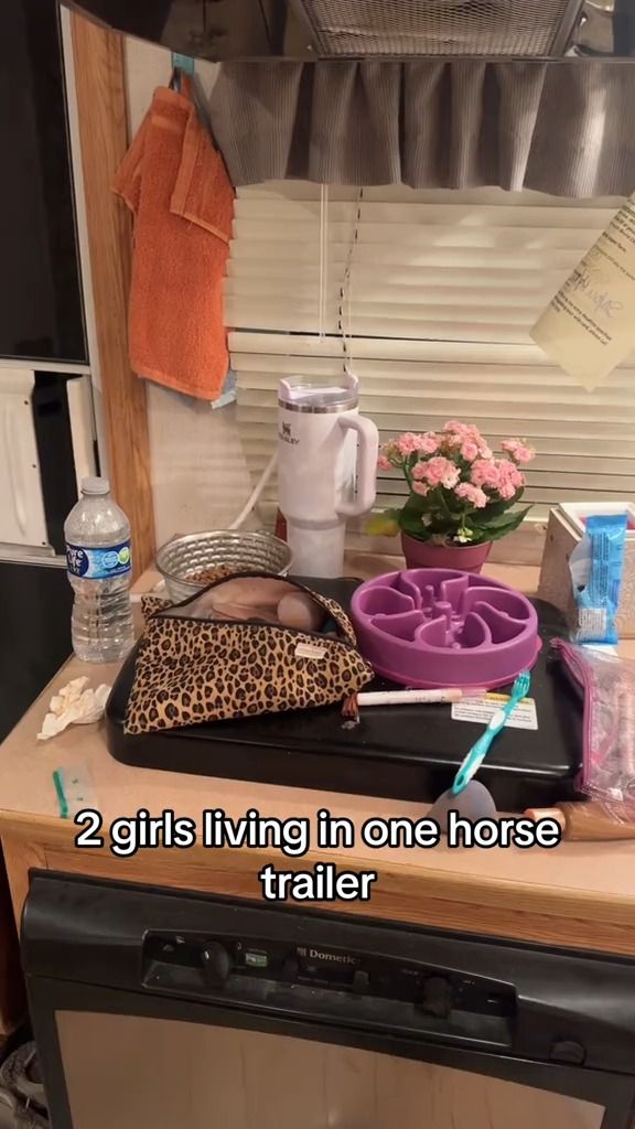 Video post by @Rodeo Girlies Club on Facebook