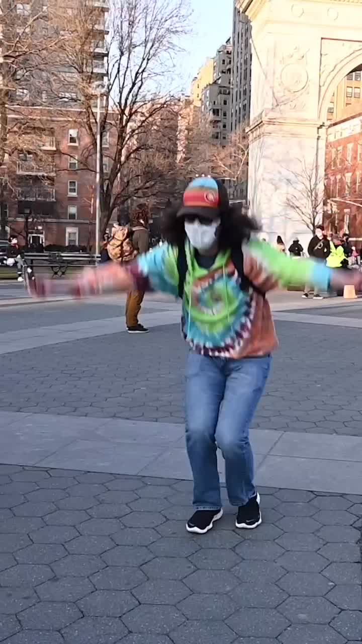 Video post by @whatspoppin on TikTok