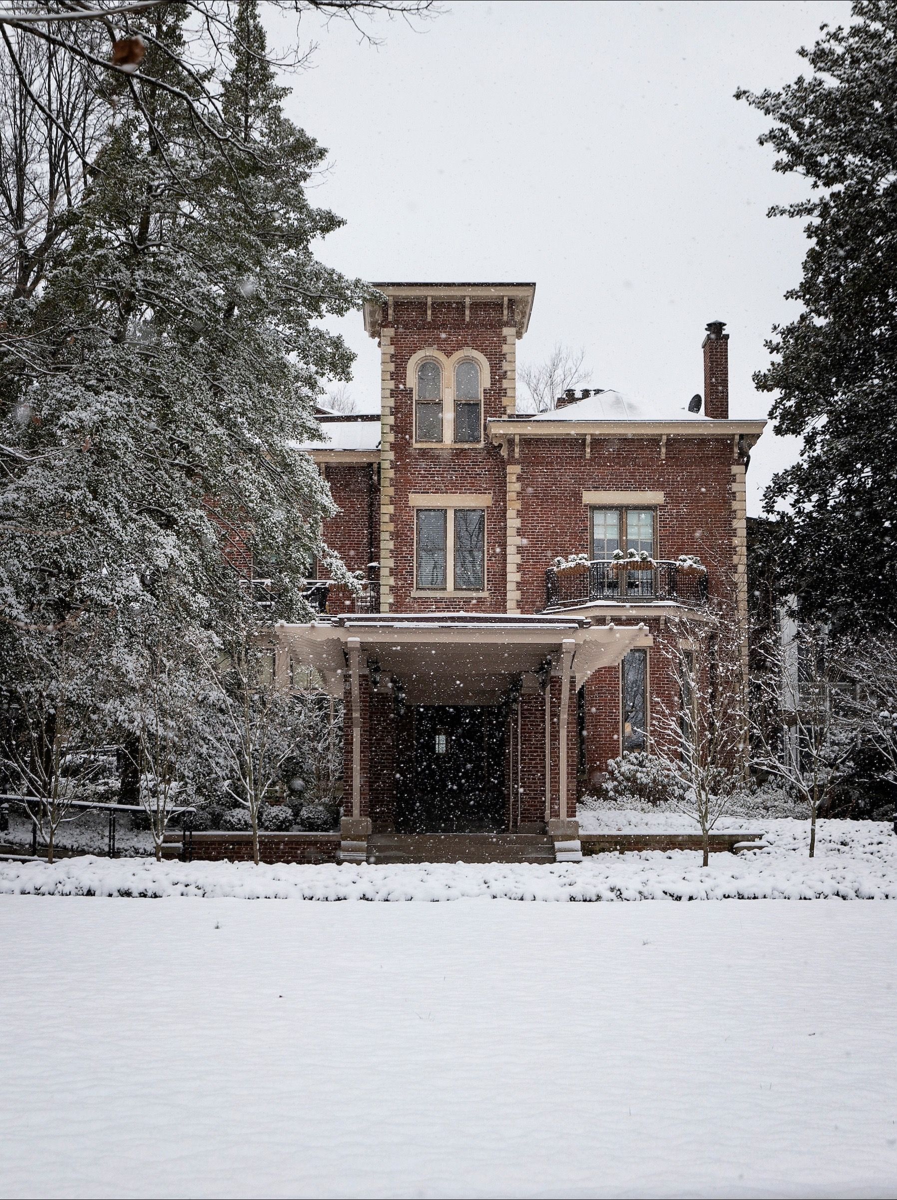 Video post by @universityofky on TikTok