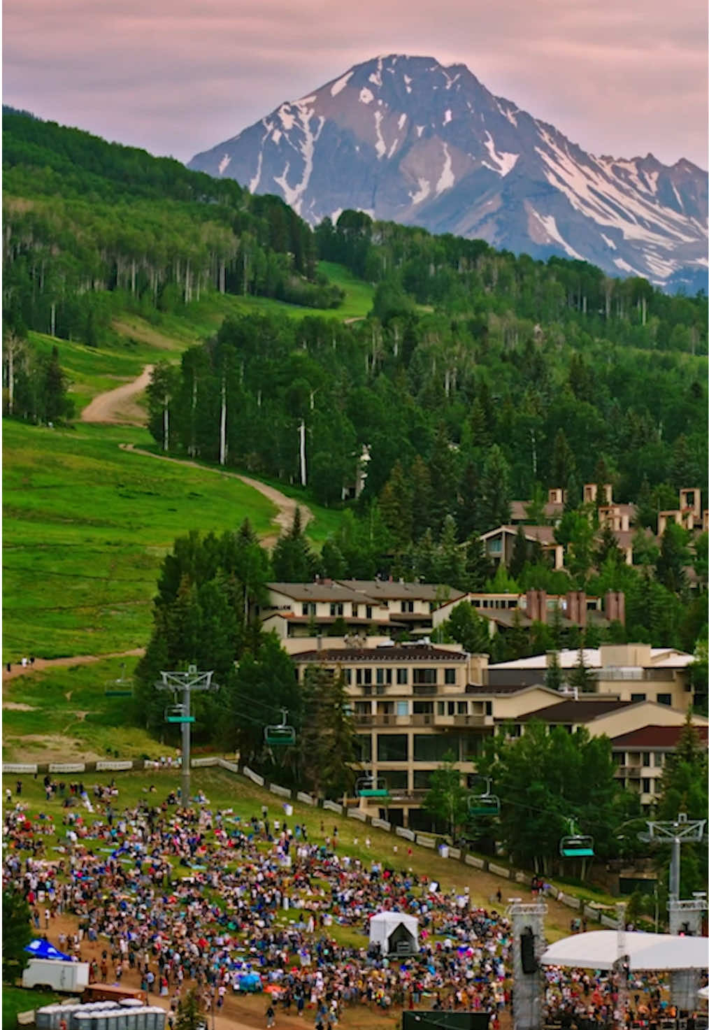 Video post by @aspensnowmass on TikTok