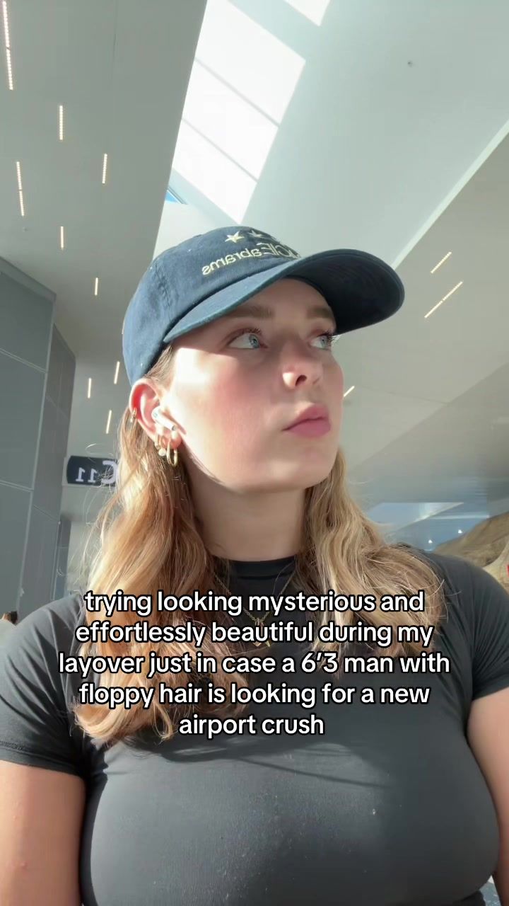 Video post by @adrishouldh8u on TikTok