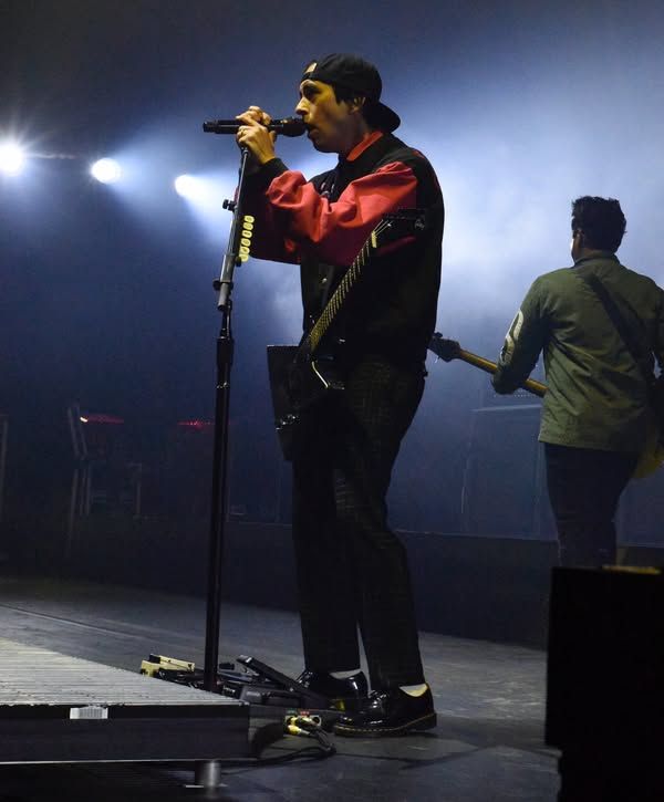 Image post by @JonesBeachTheaterShows on Facebook