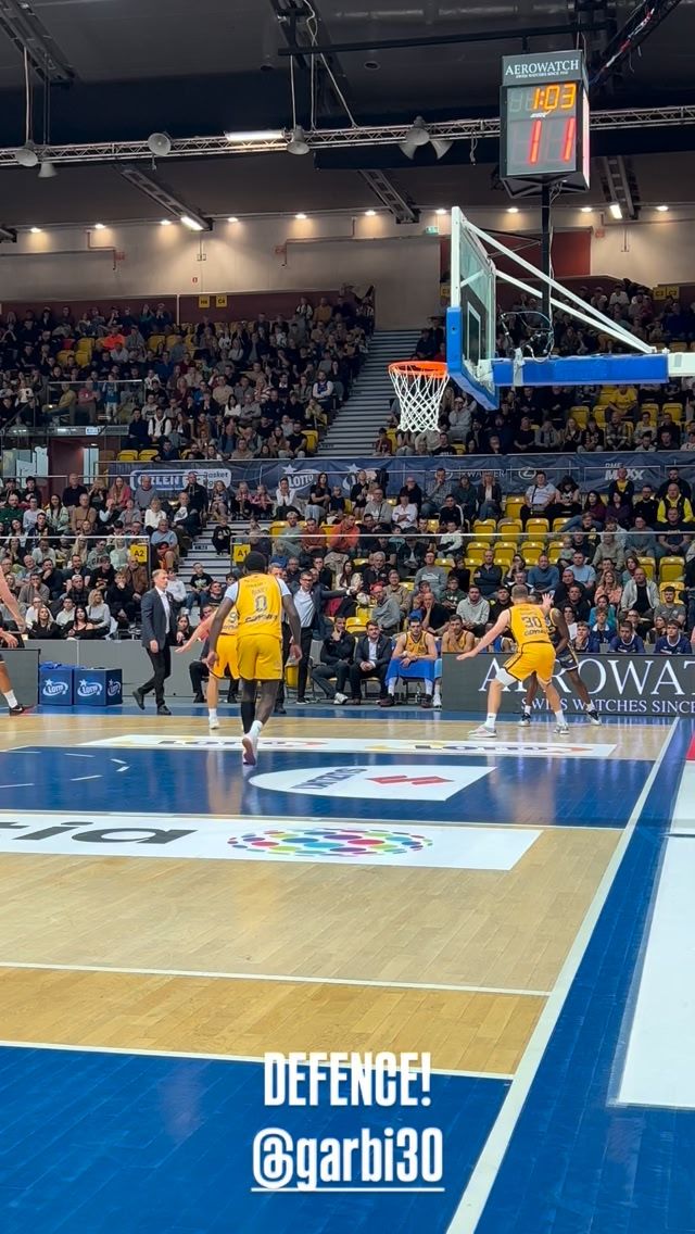 Video post by @arkagdyniakosz on Facebook