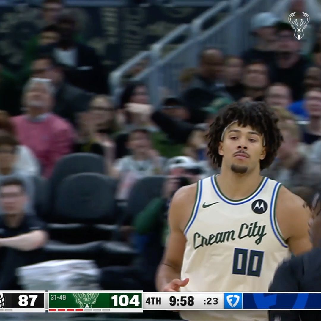 Video post by @milwaukeebucks on Facebook