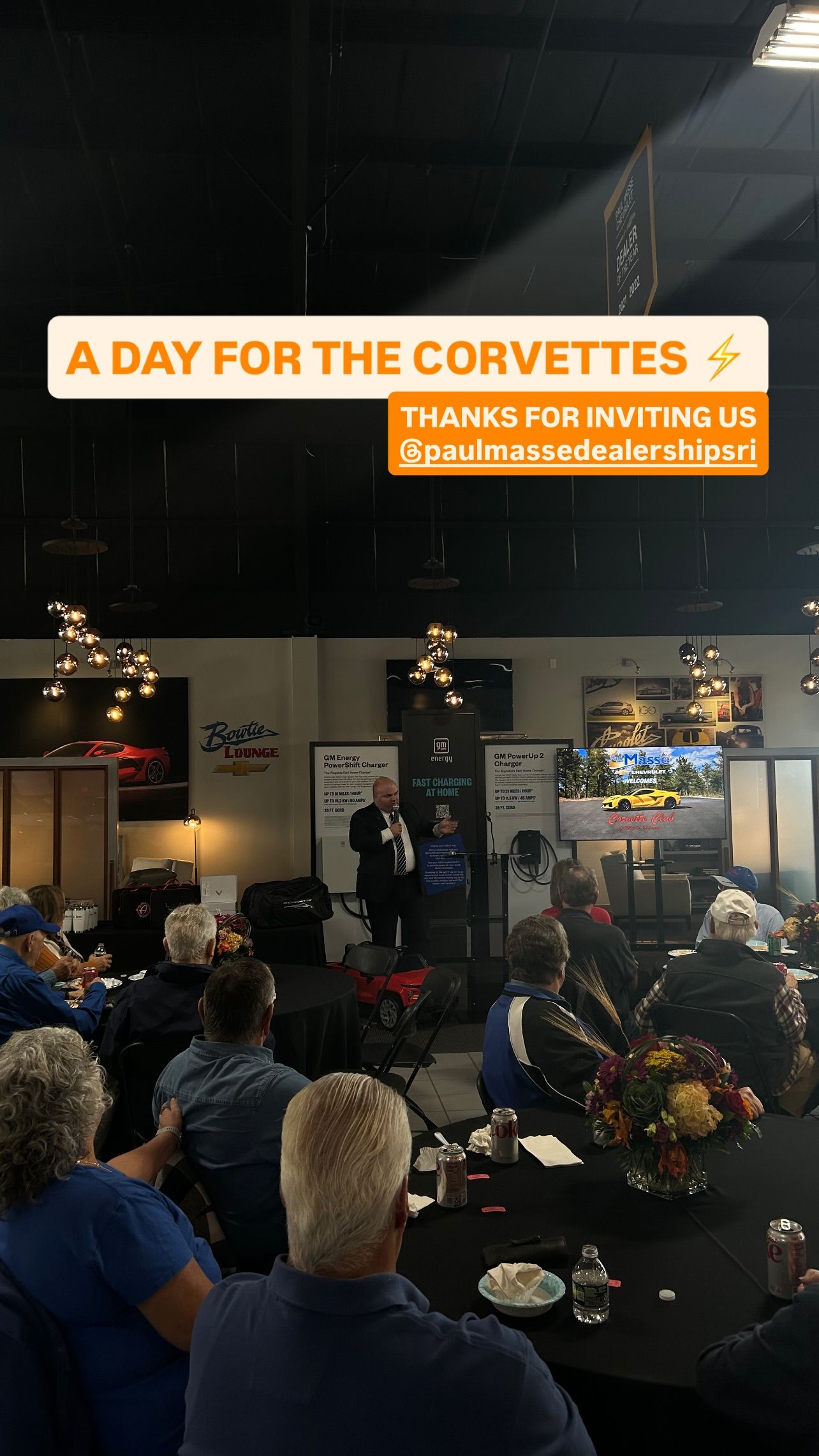 Video post by @1356085277756293 on Facebook